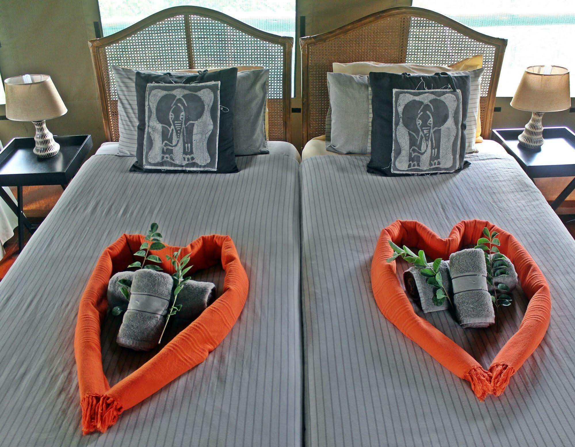 Roamers Rest Safari Lodge Заповедник Балуле Экстерьер фото